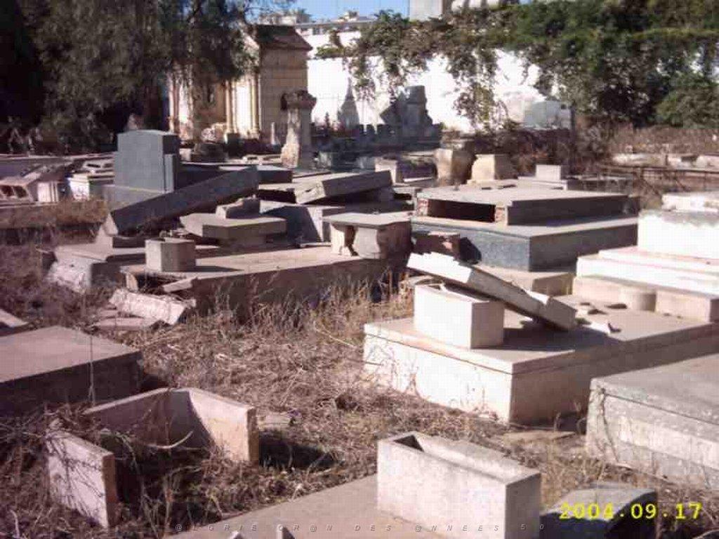 07 CIMETIERE TAMAZOUHET 04.JPG